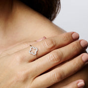 CLUSTER CLOVER ADJUSTABLE RING