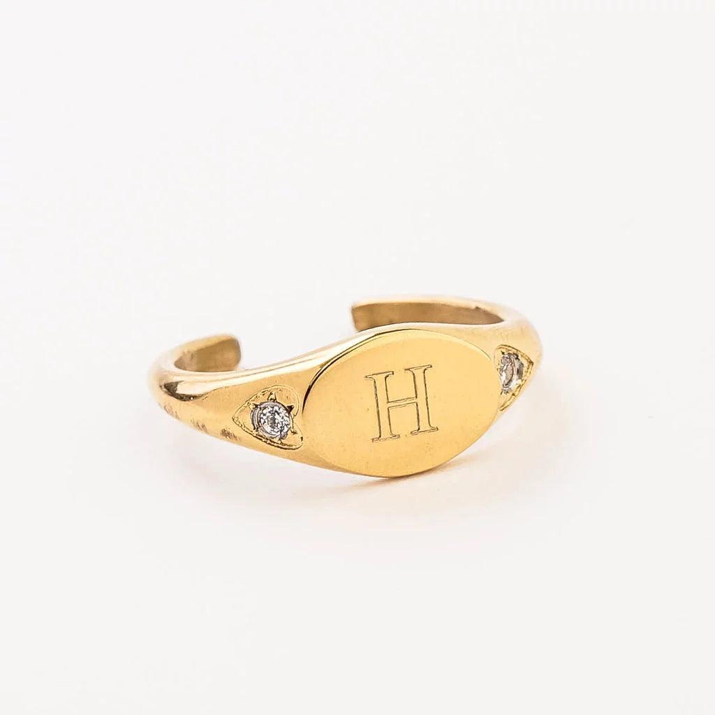 OVAL ADJUSTABLE ENGRAVABLE RING GOLD - Lynott Jewellery