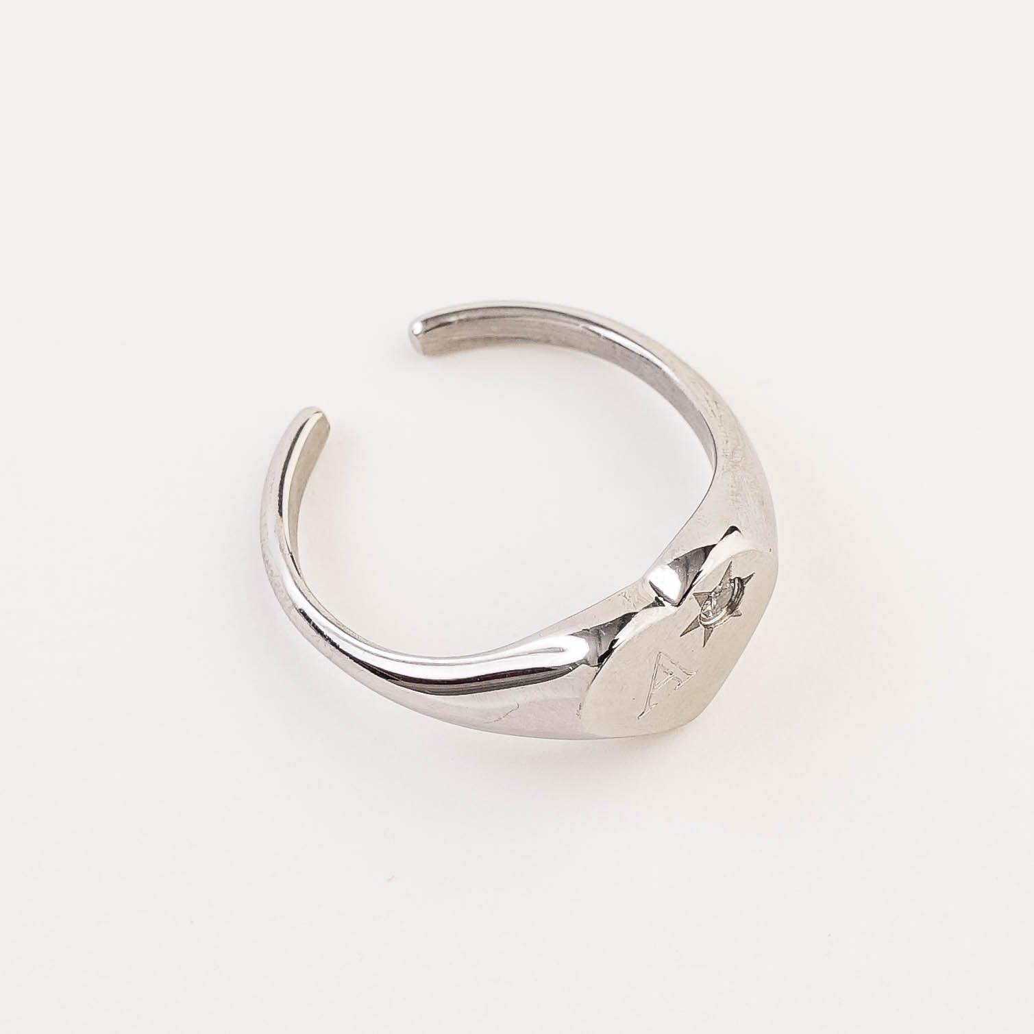 HEART ADJUSTABLE ENGRAVABLE RING - Lynott Jewellery