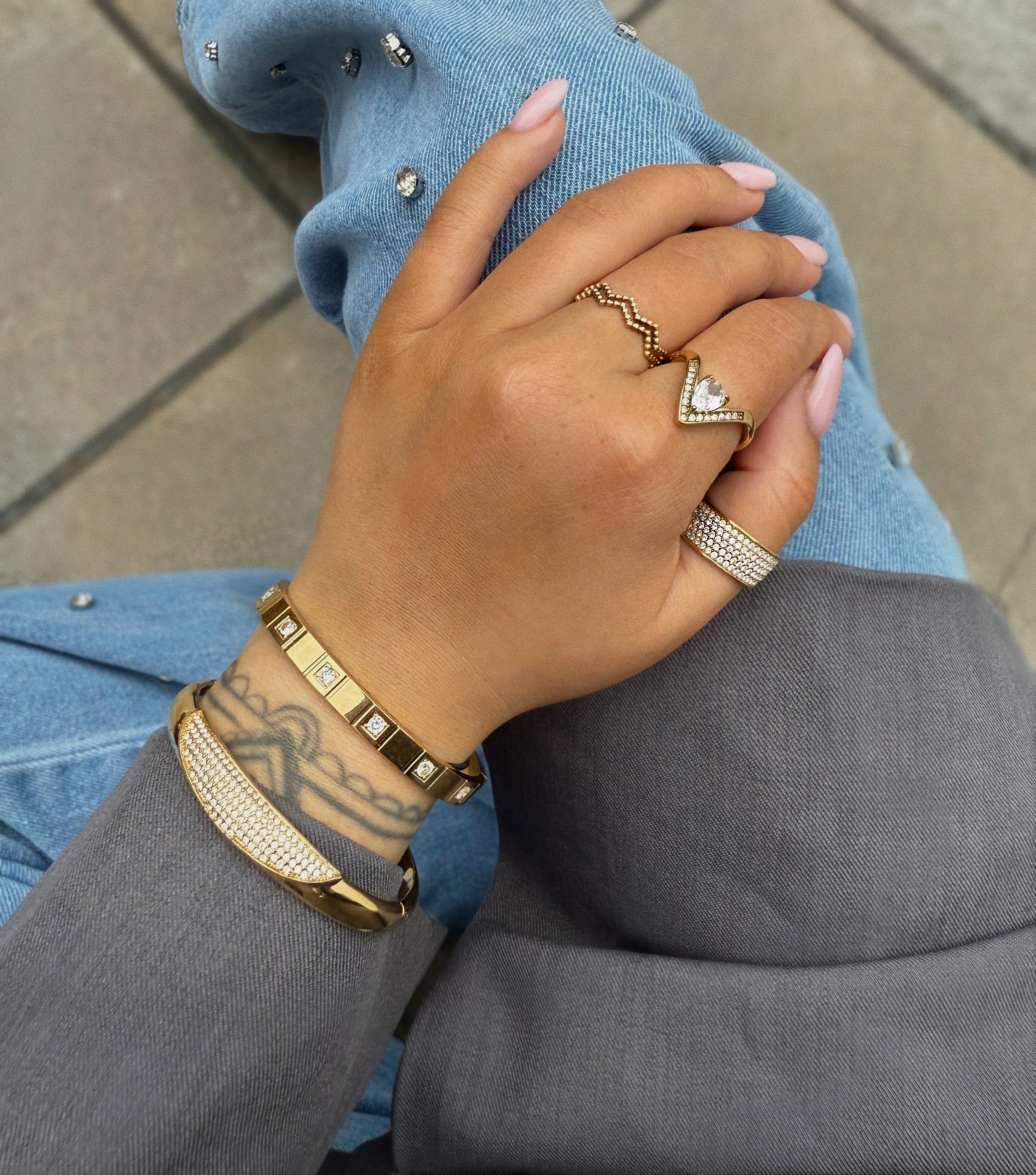 DOUBLE WAVE ADJUSTABLE RING