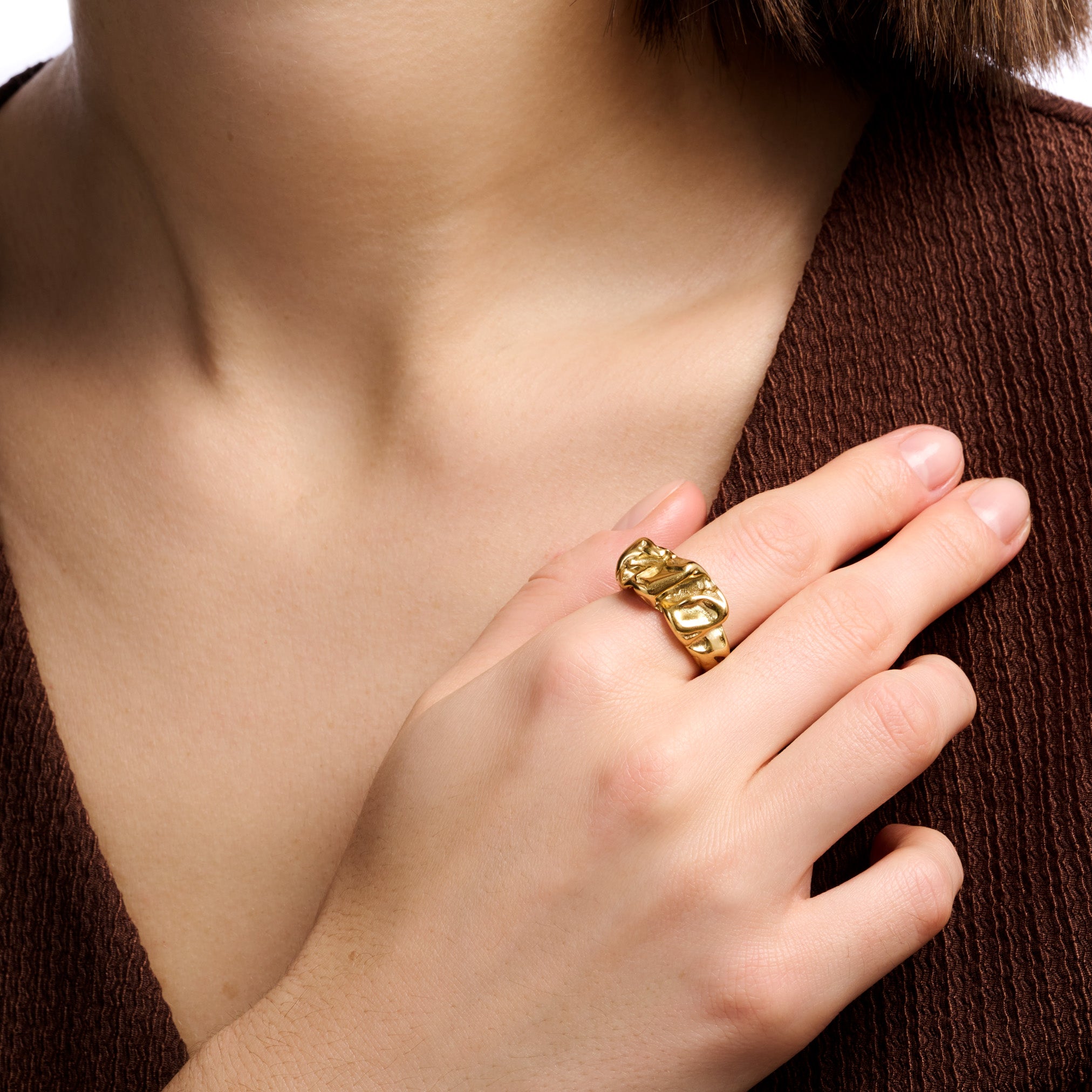 TEXTURED STATEMENT ADJUSTABLE RING