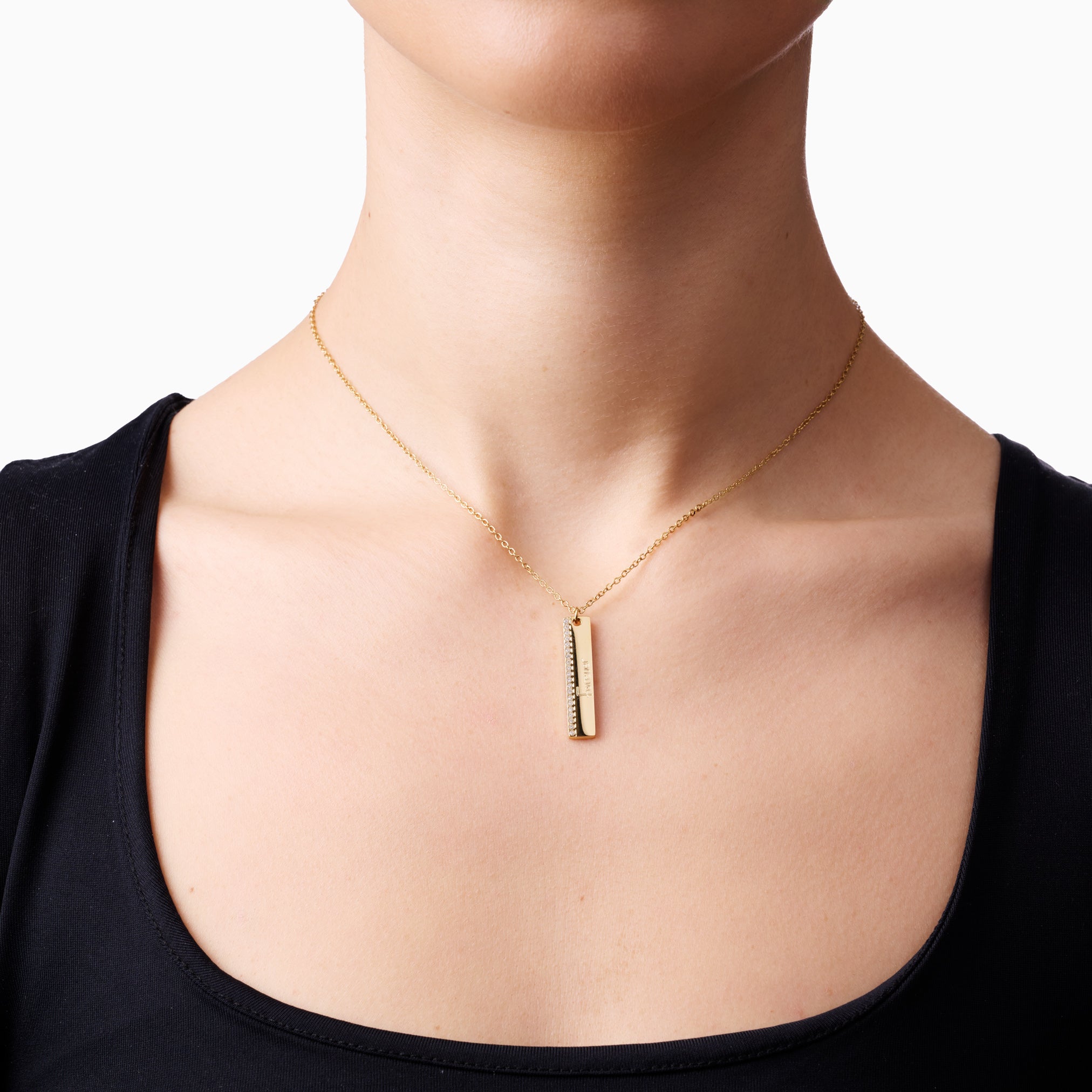 DREAMER BAR NECKLACE