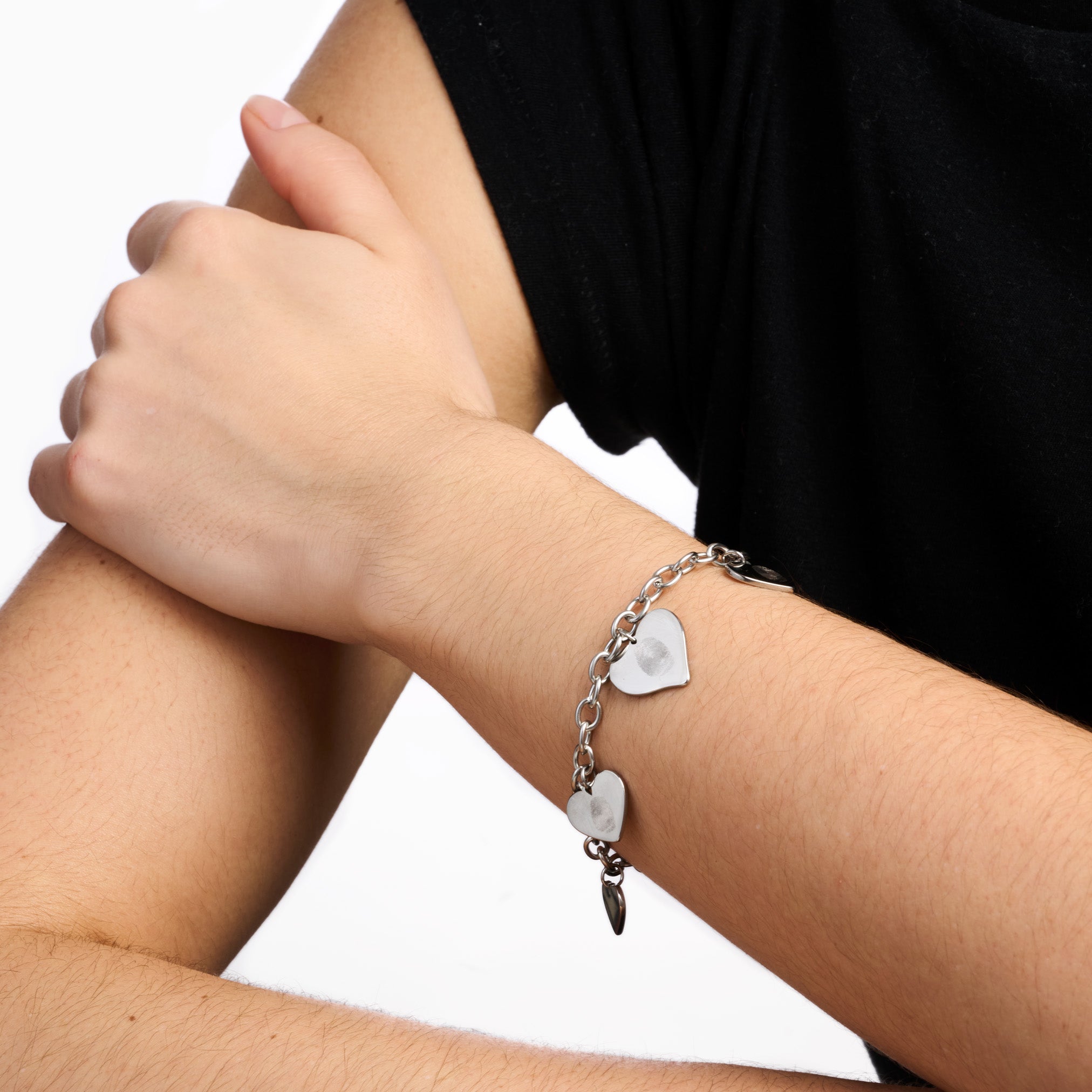 AMOUR MULTI HEART PENDANT BRACELET
