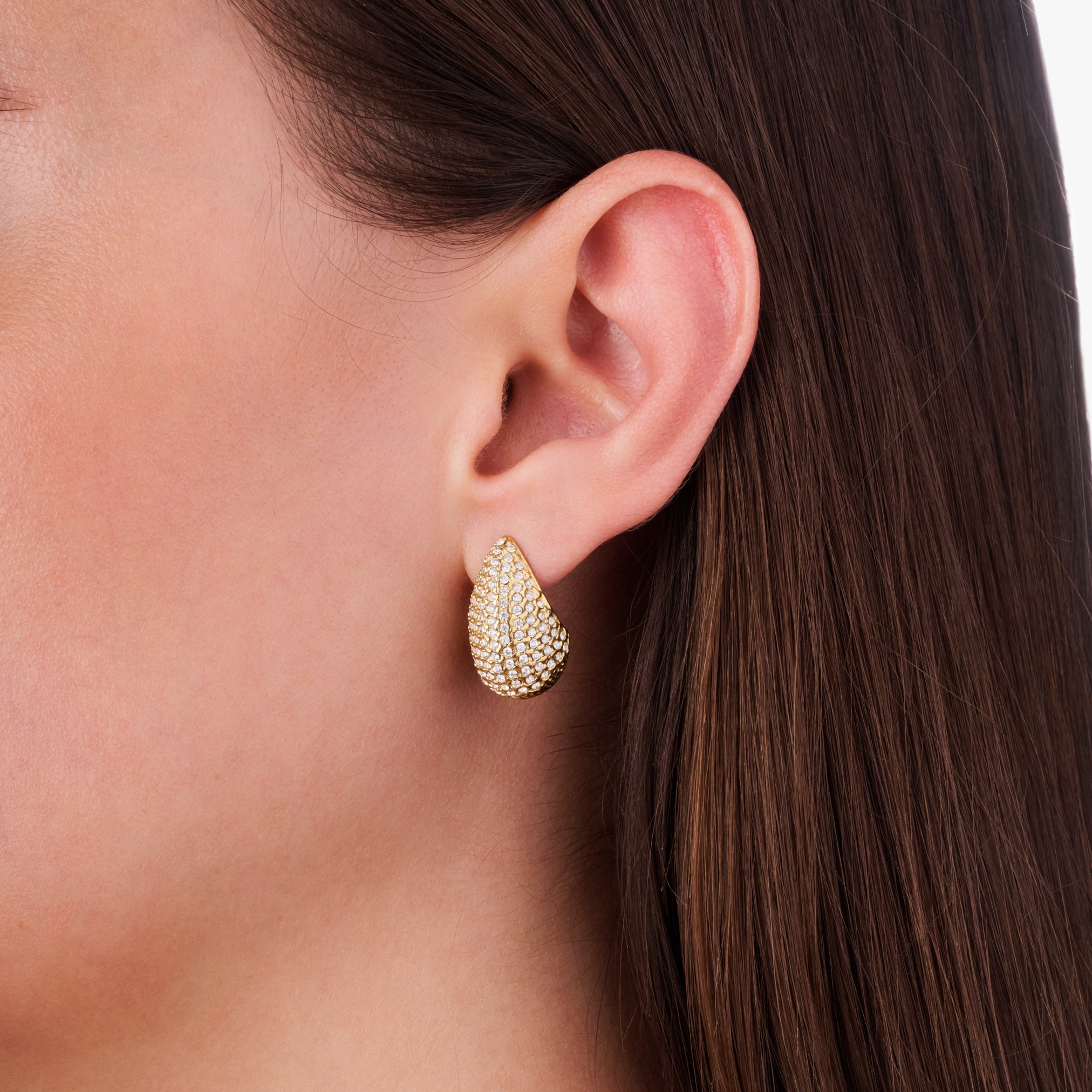 CRYSTAL DOME STUD
