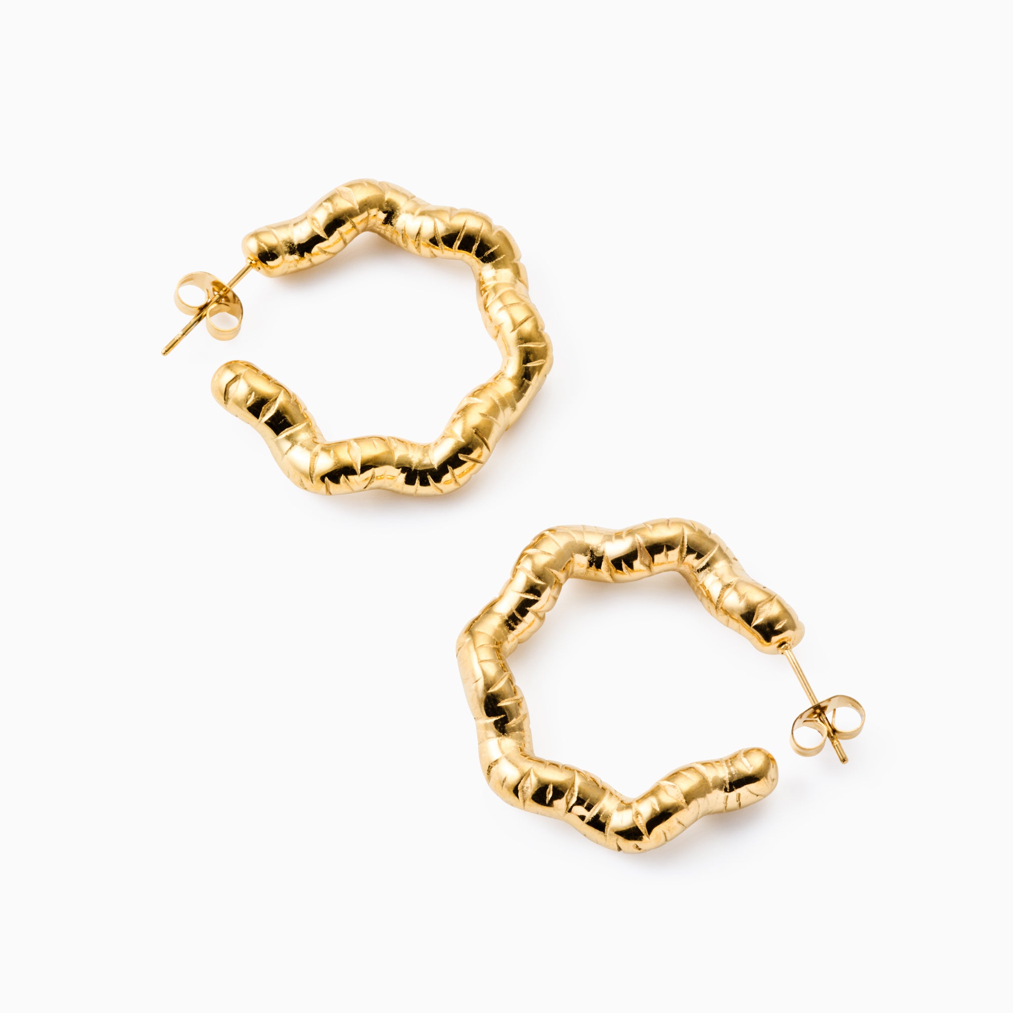 WHISPERING WAVE HOOP