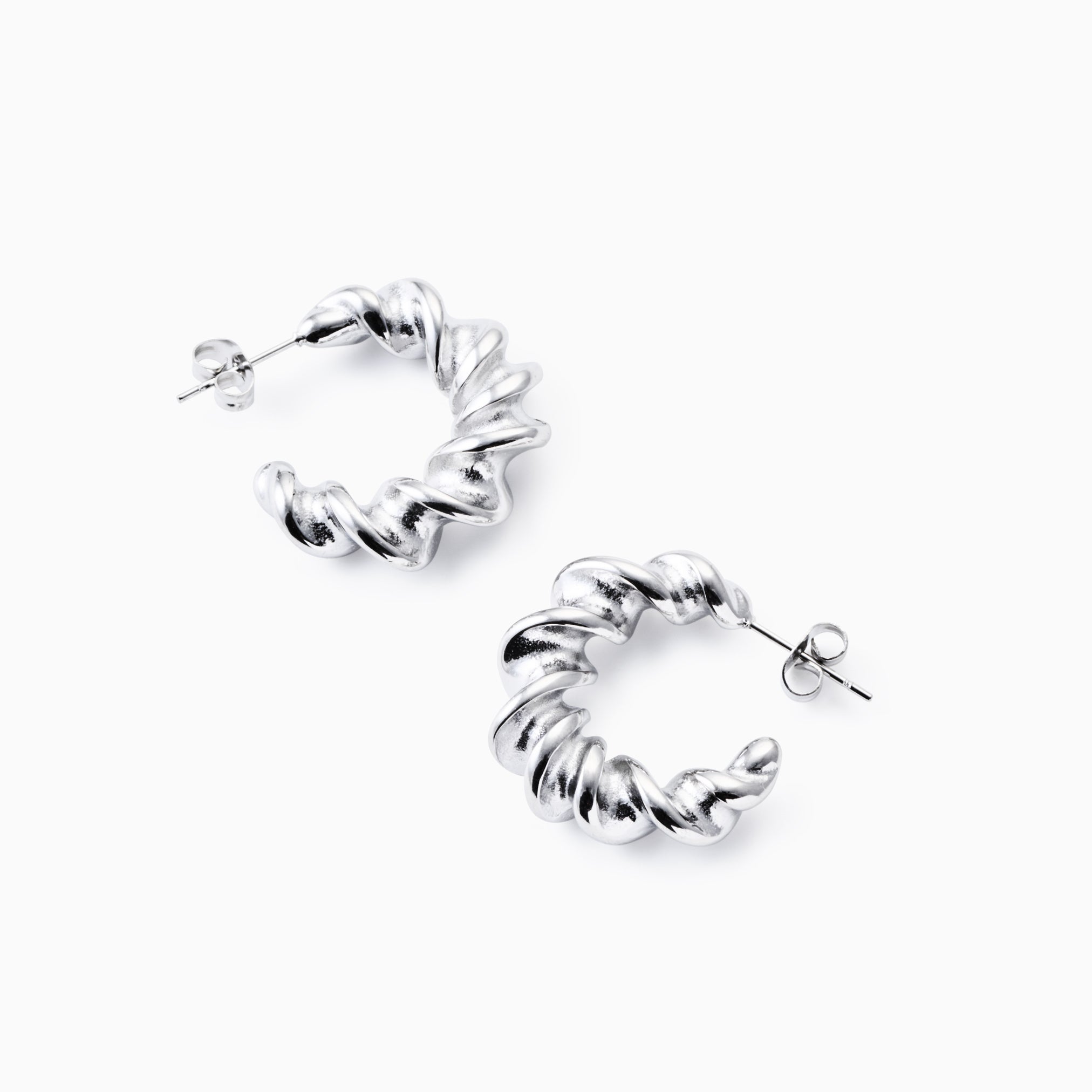 LARA TWISTED HOOP