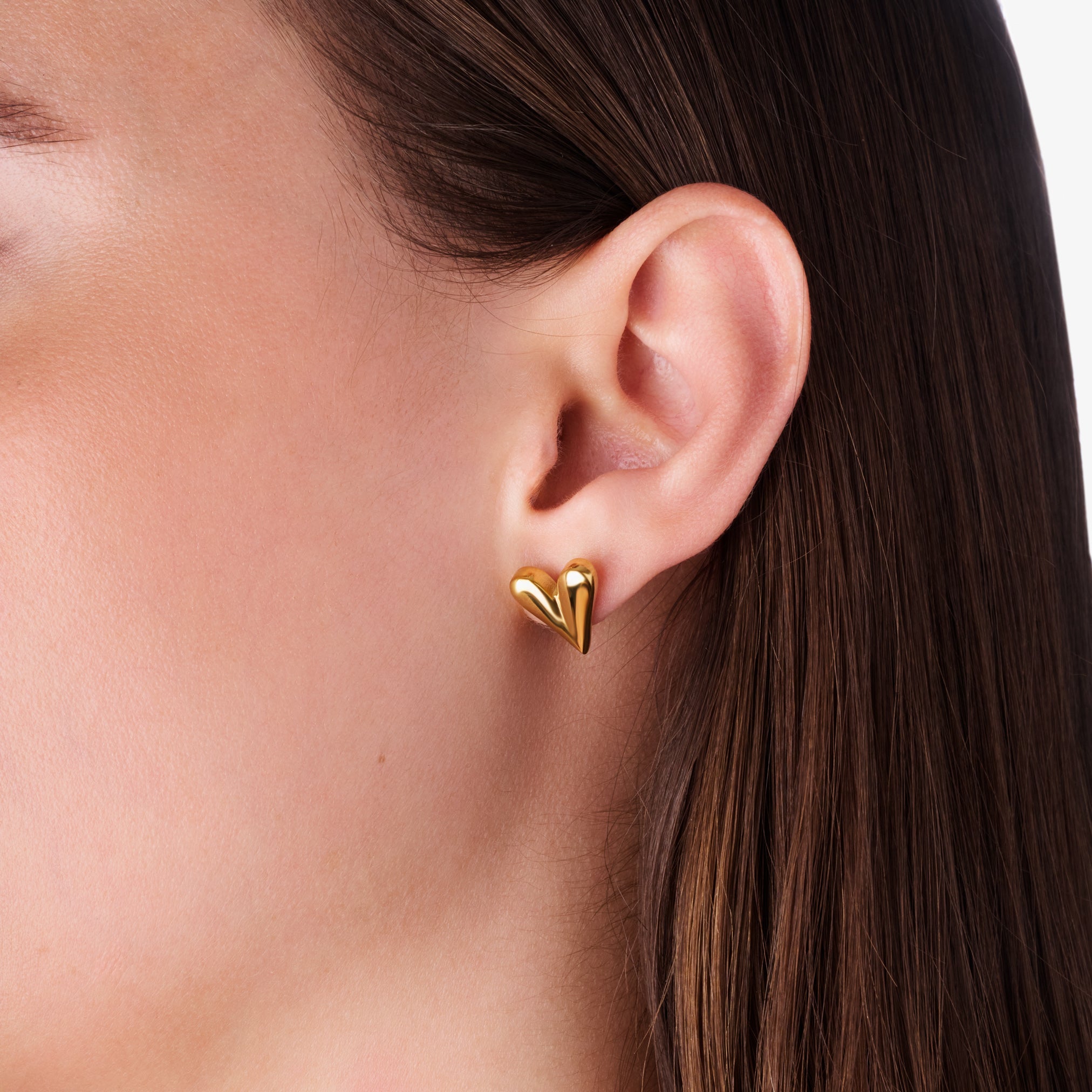 HEARTFELT STUD EARRINGS