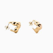 SQUARE TEXTURED STATEMENT HOOP