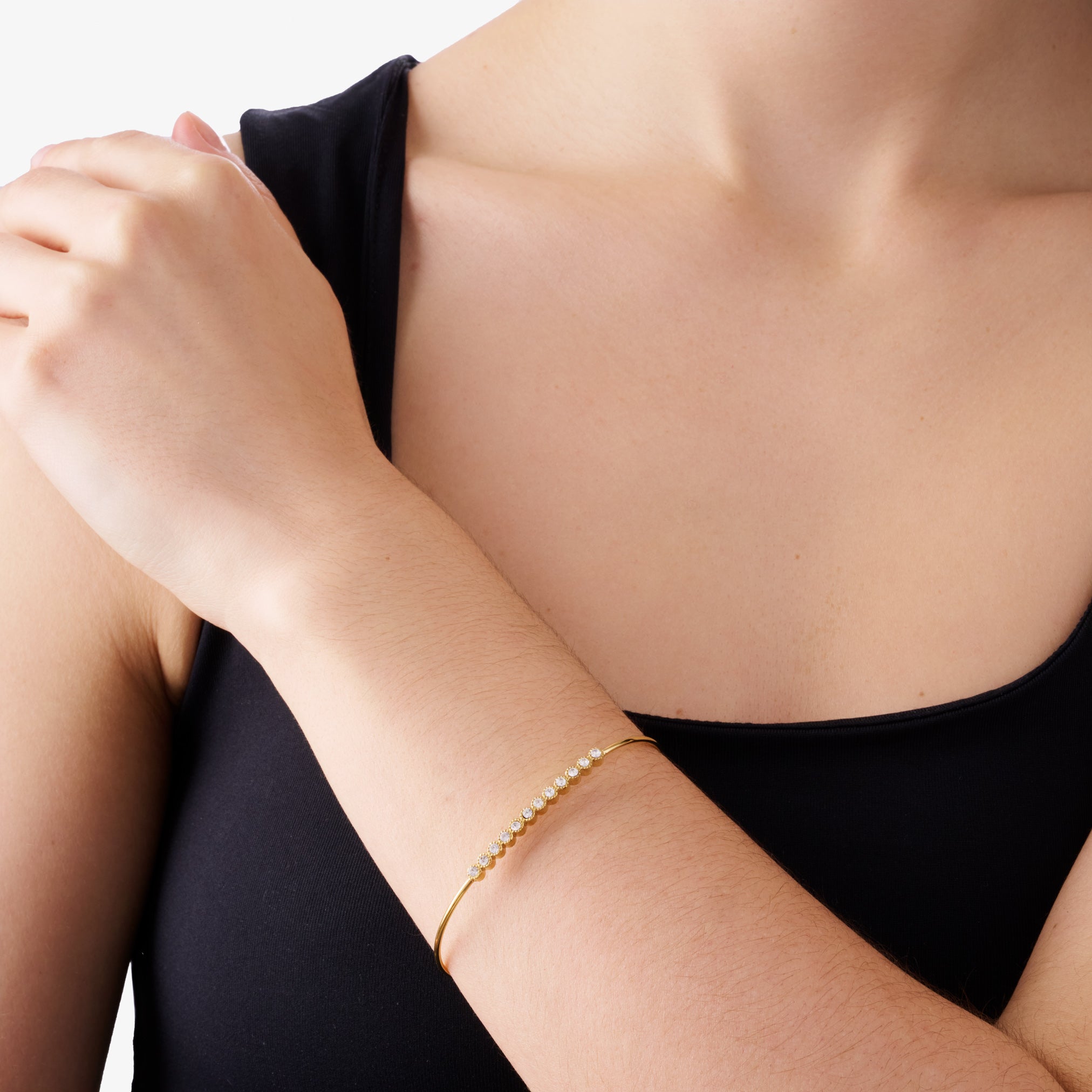 PURE SPARKLE BANGLE
