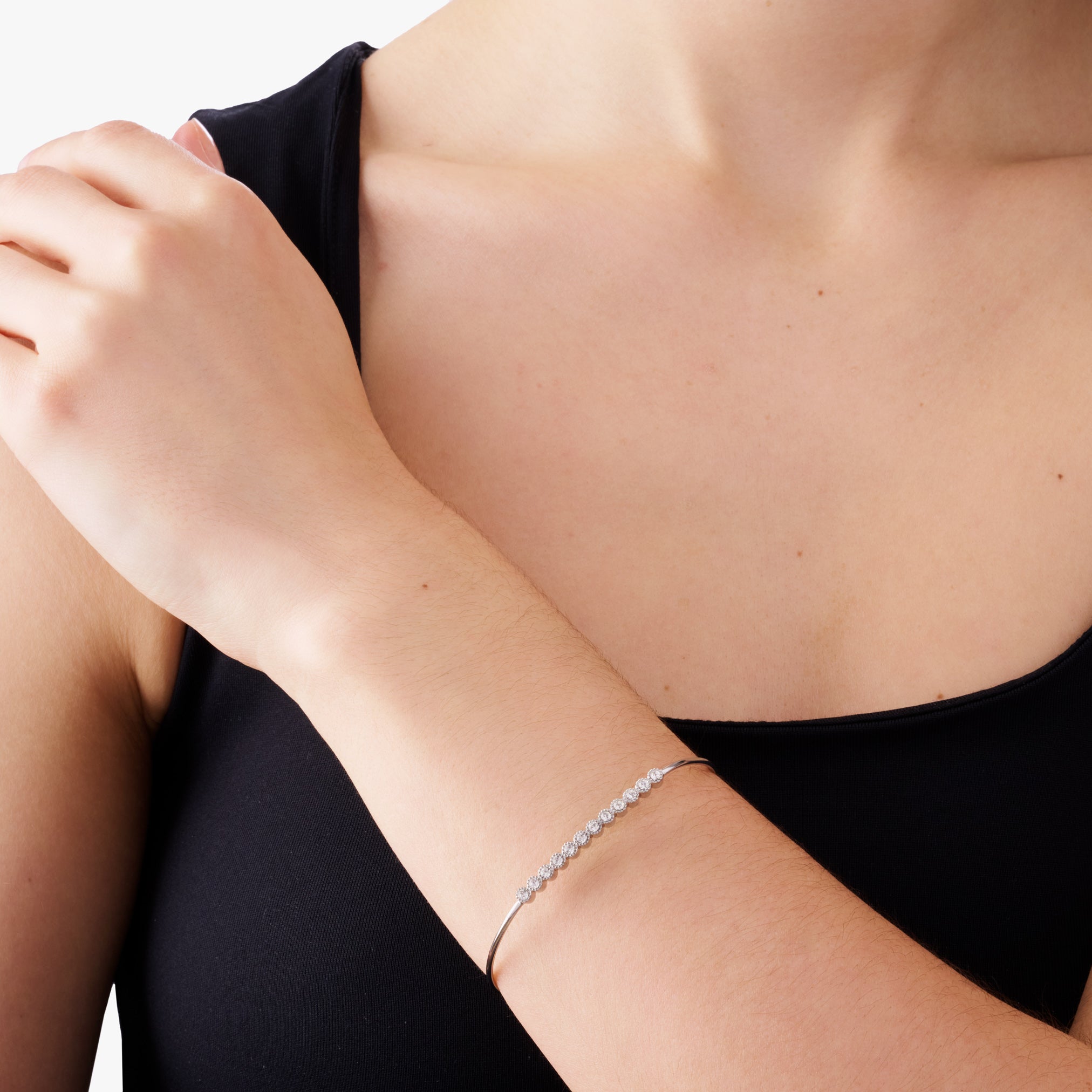 PURE SPARKLE BANGLE