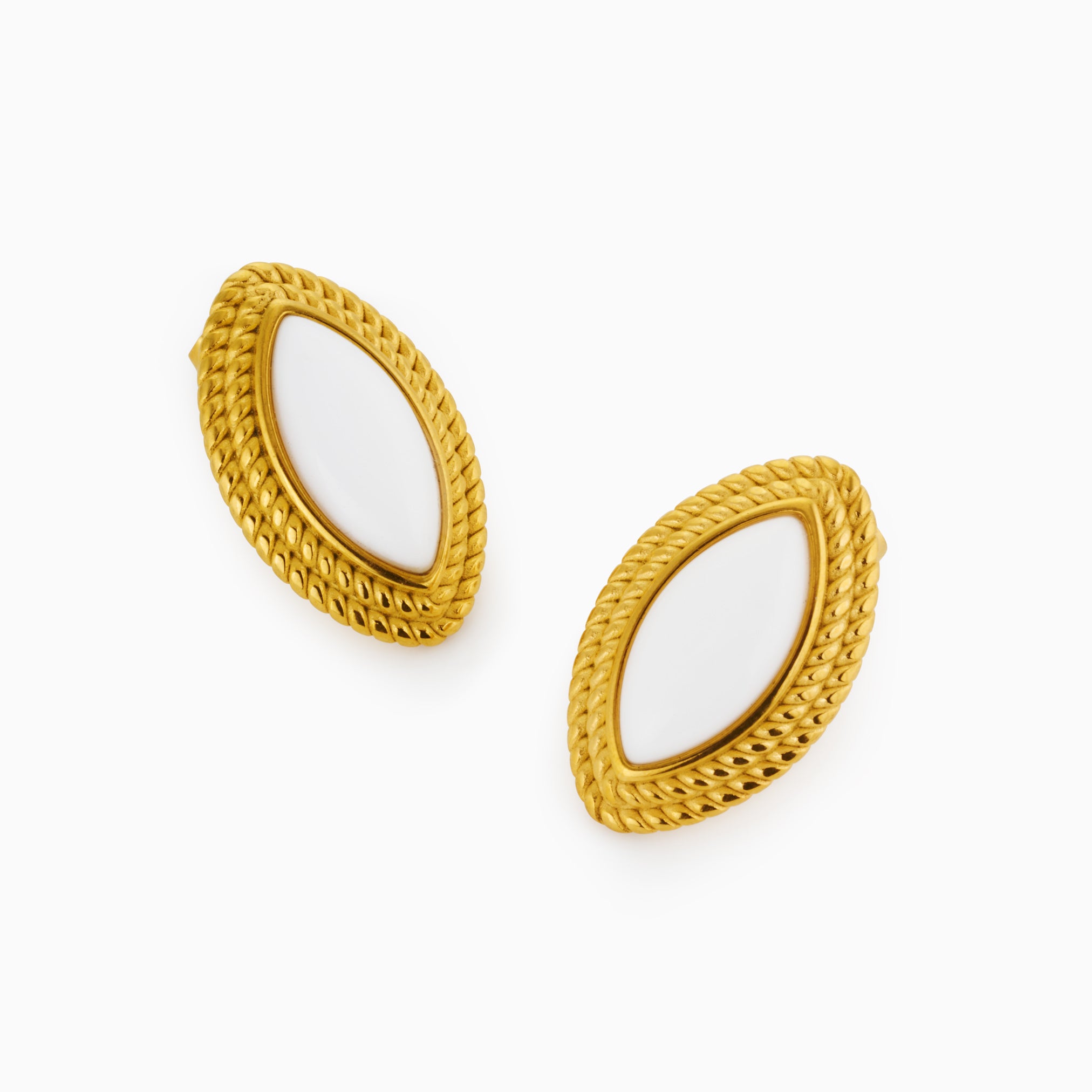BELLE WHITE STUDS