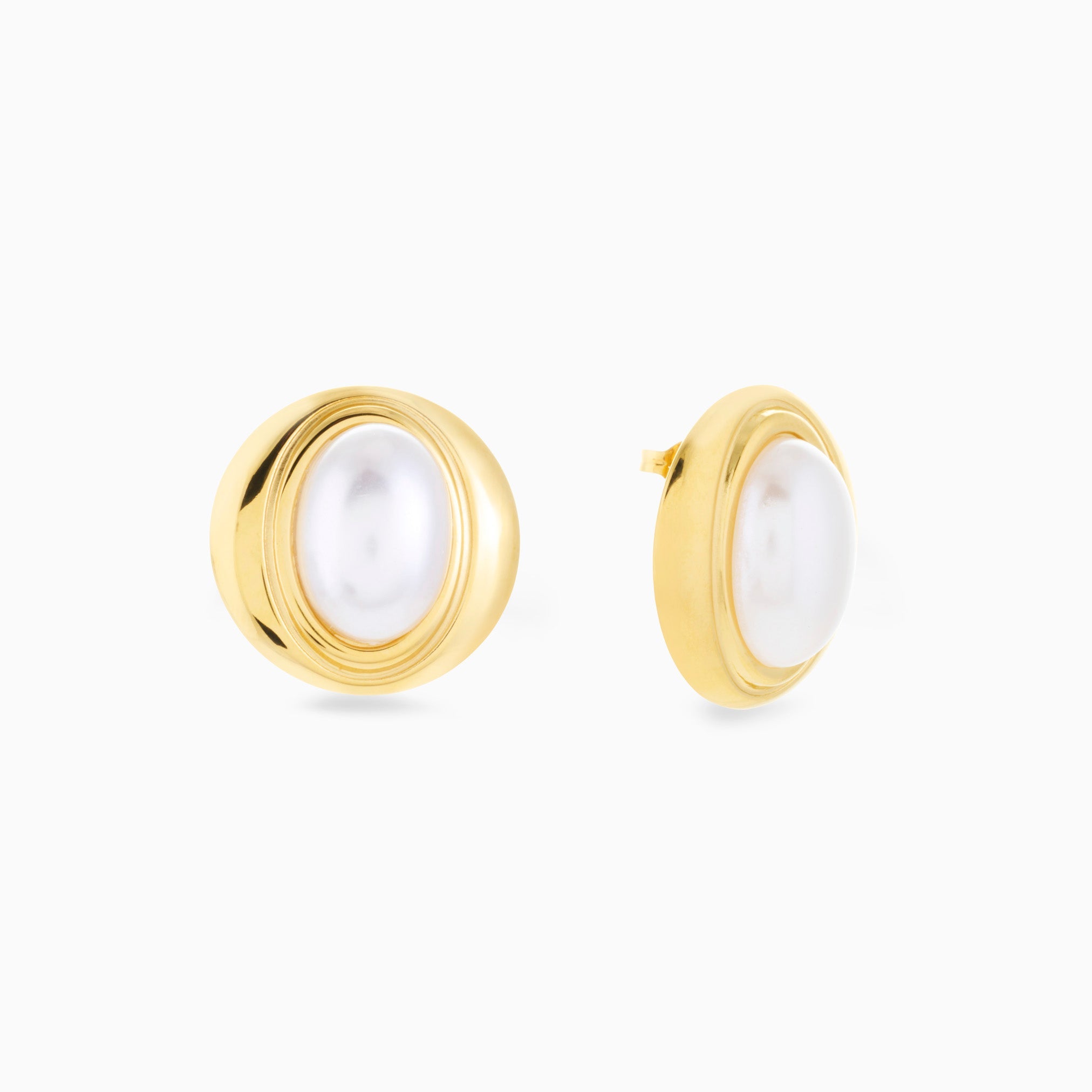 MOONSTONE VINTAGE EARRING best gold plated tarnish and water resistant piece by Irish Jewellery brand - Lynott Jewellery