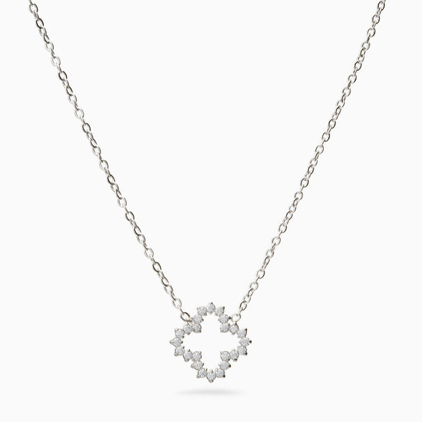 CLUSTER CLOVER NECKLACE