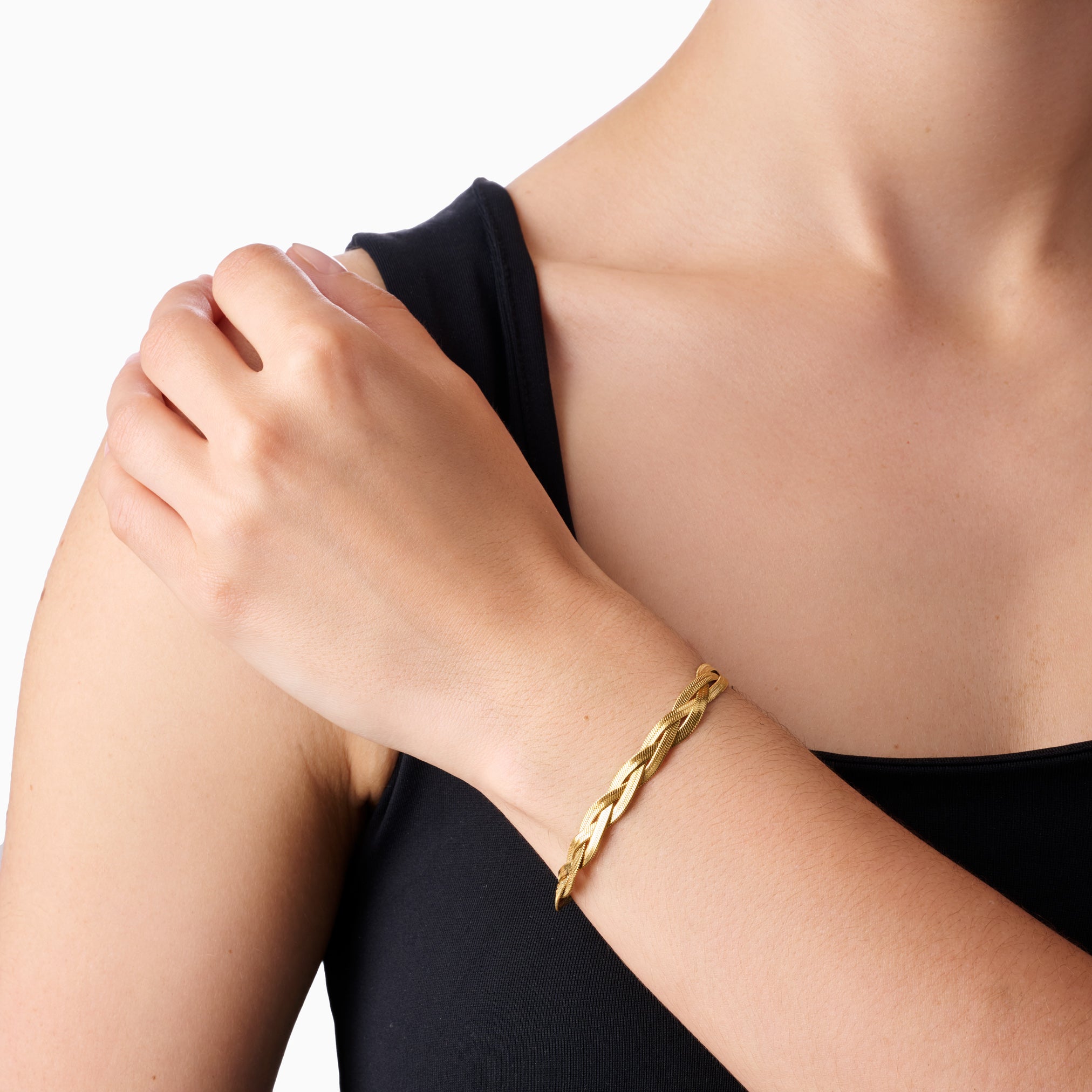 ENTWINED BRACELET