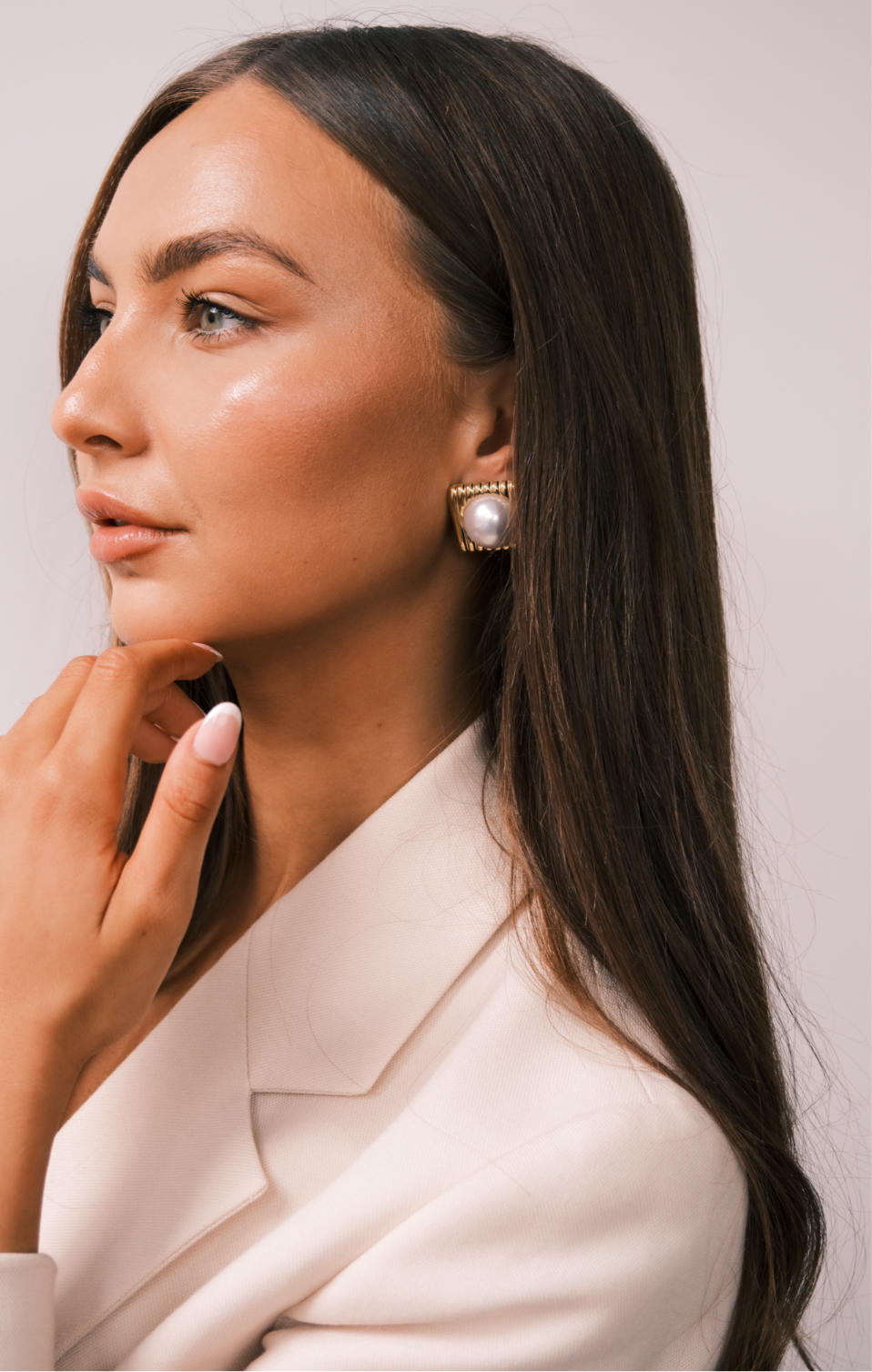 POP OF MOONSTONE VINTAGE SQUARE EARRING