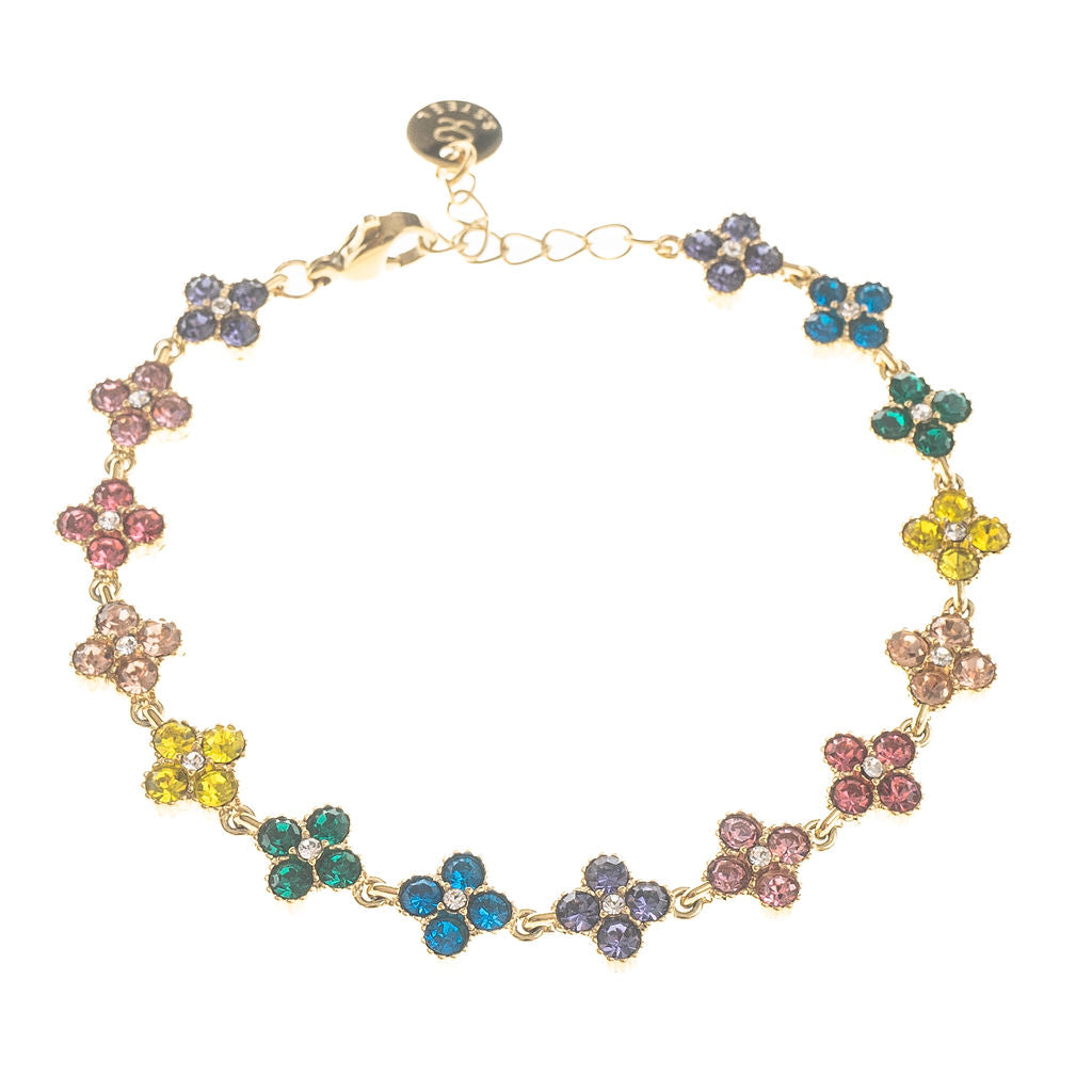 Bracelets-5_fc89b272-ee04-47d7-af44-260ab0961ddb.jpg