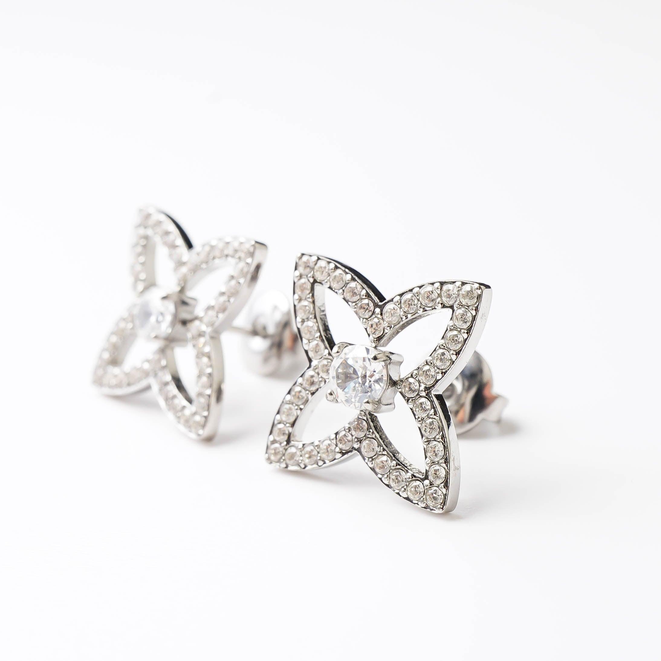 CLOVER LOTUS STUDS - Lynott Jewellery