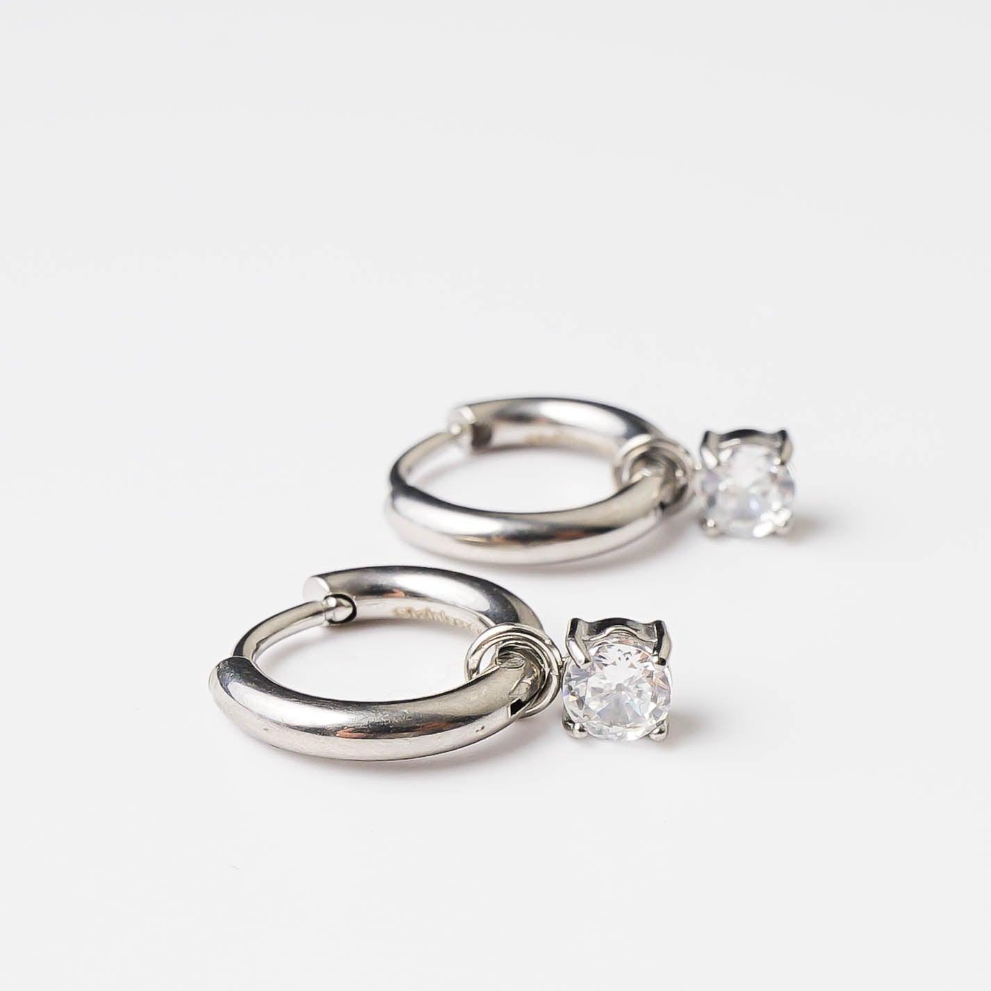 LAILA HUGGIES - Lynott Jewellery