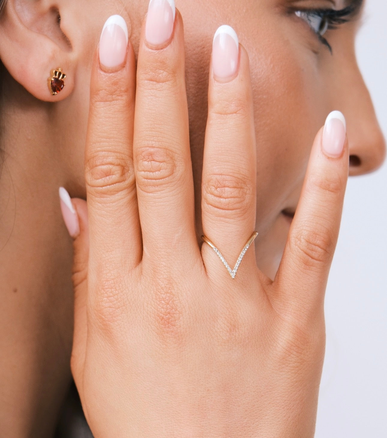 HER THROWN ADJUSTABLE RING