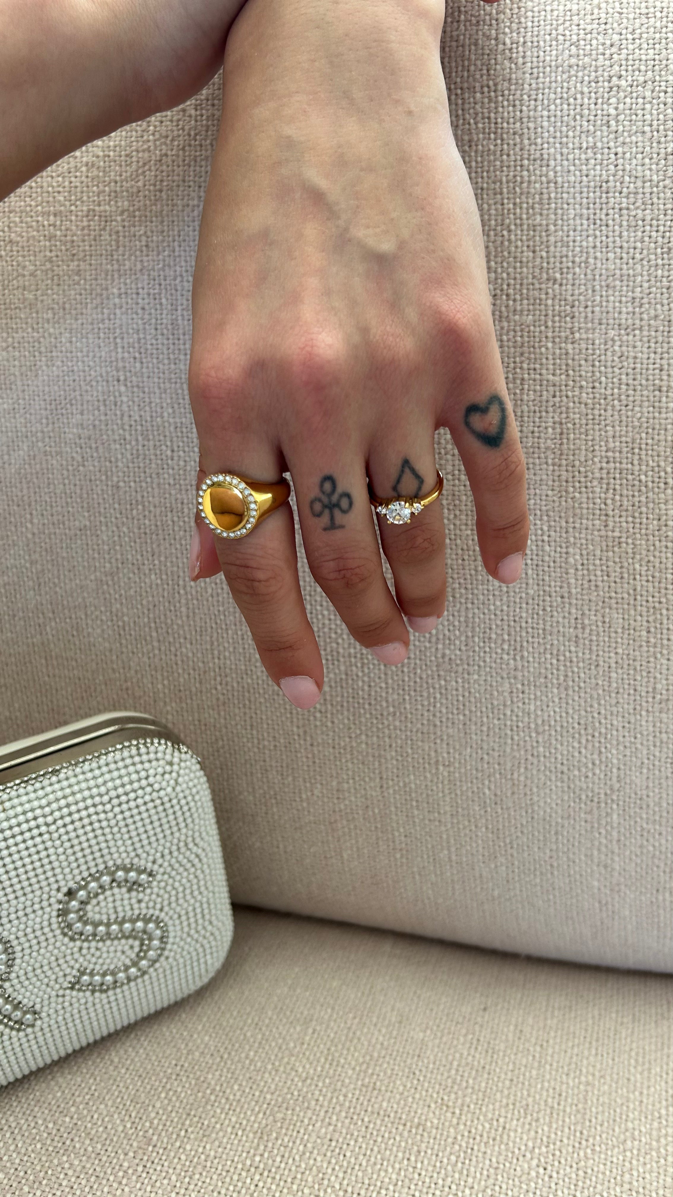 ETERNAL ENGRAVABLE SIGNET RING