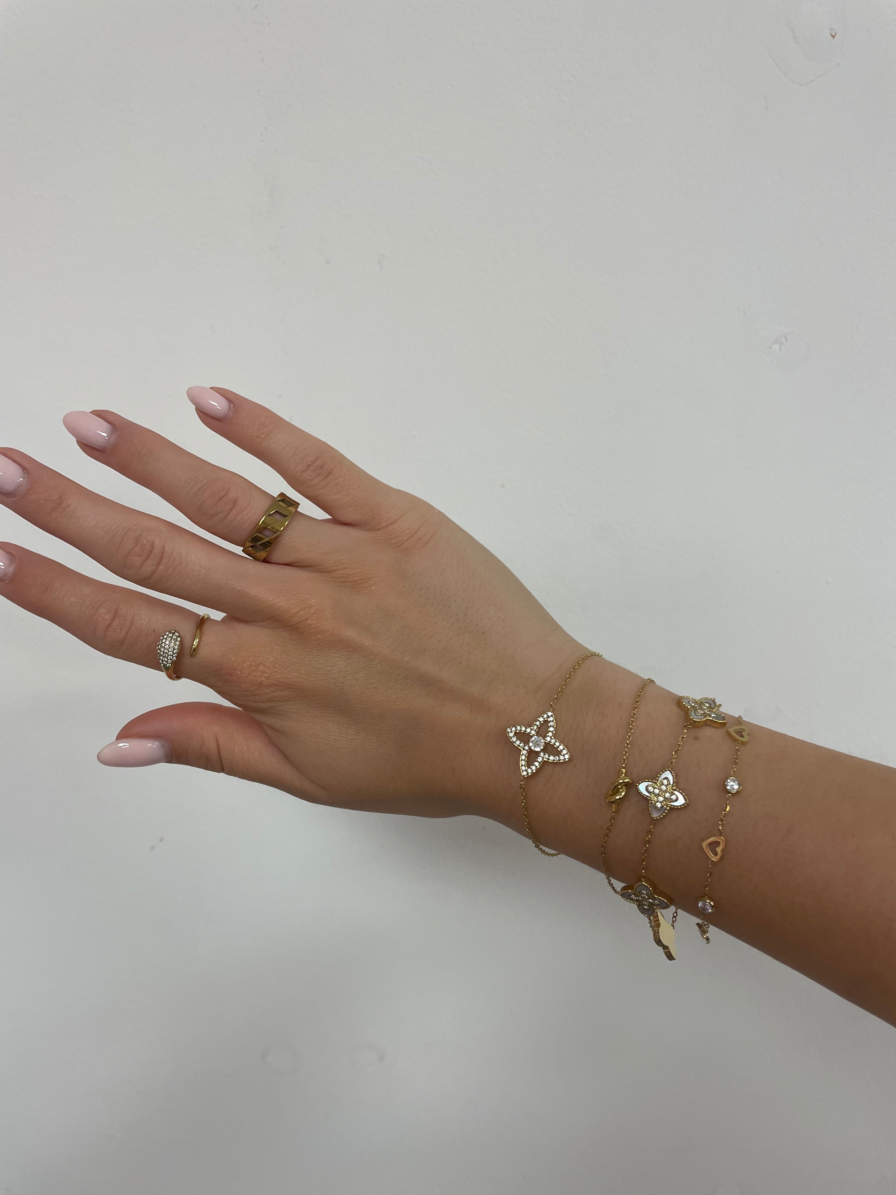CLOVER LOTUS BRACELET