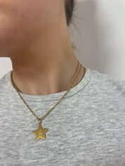 STAR SINGAPORE NECKLACE