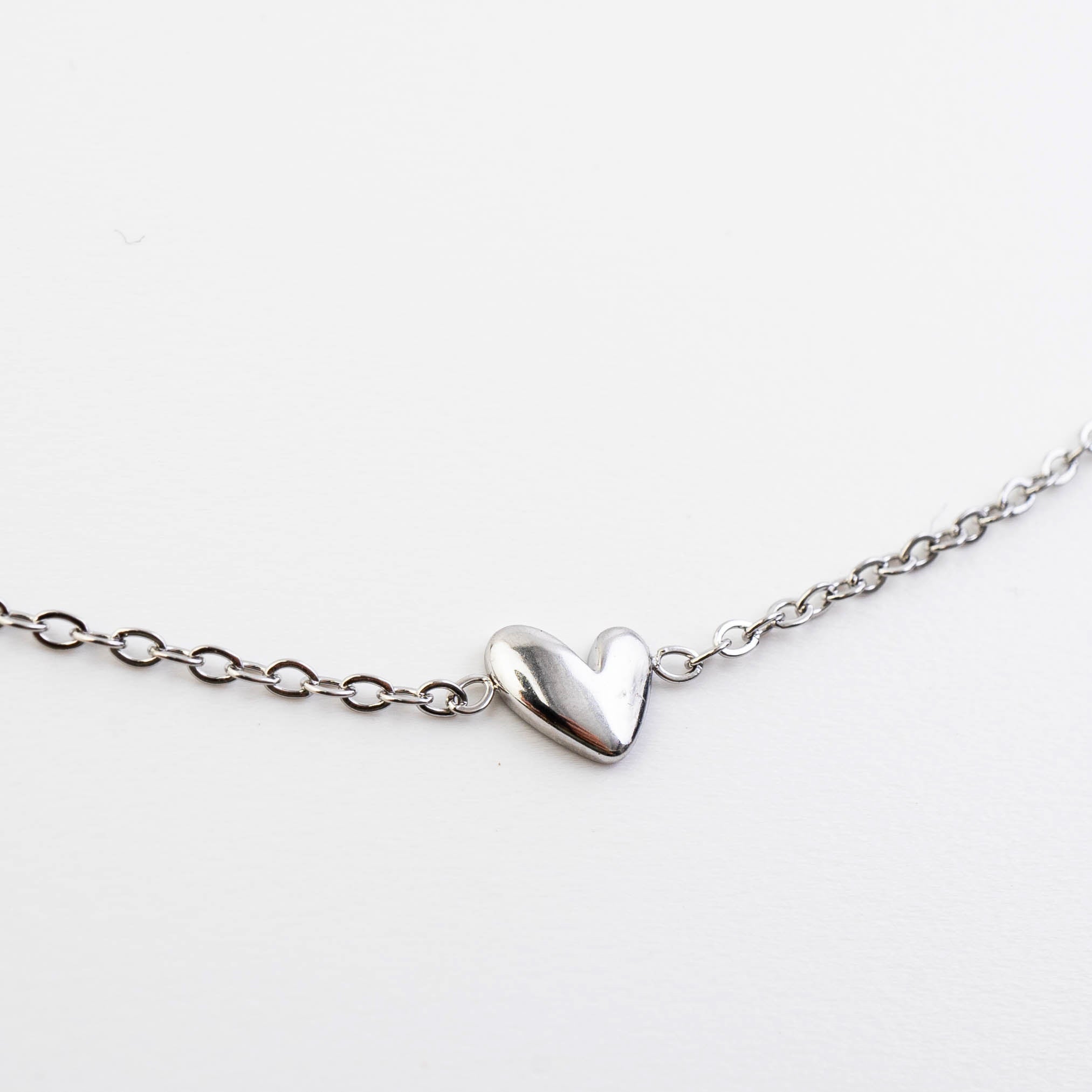 HEART SPACE NECKLACE