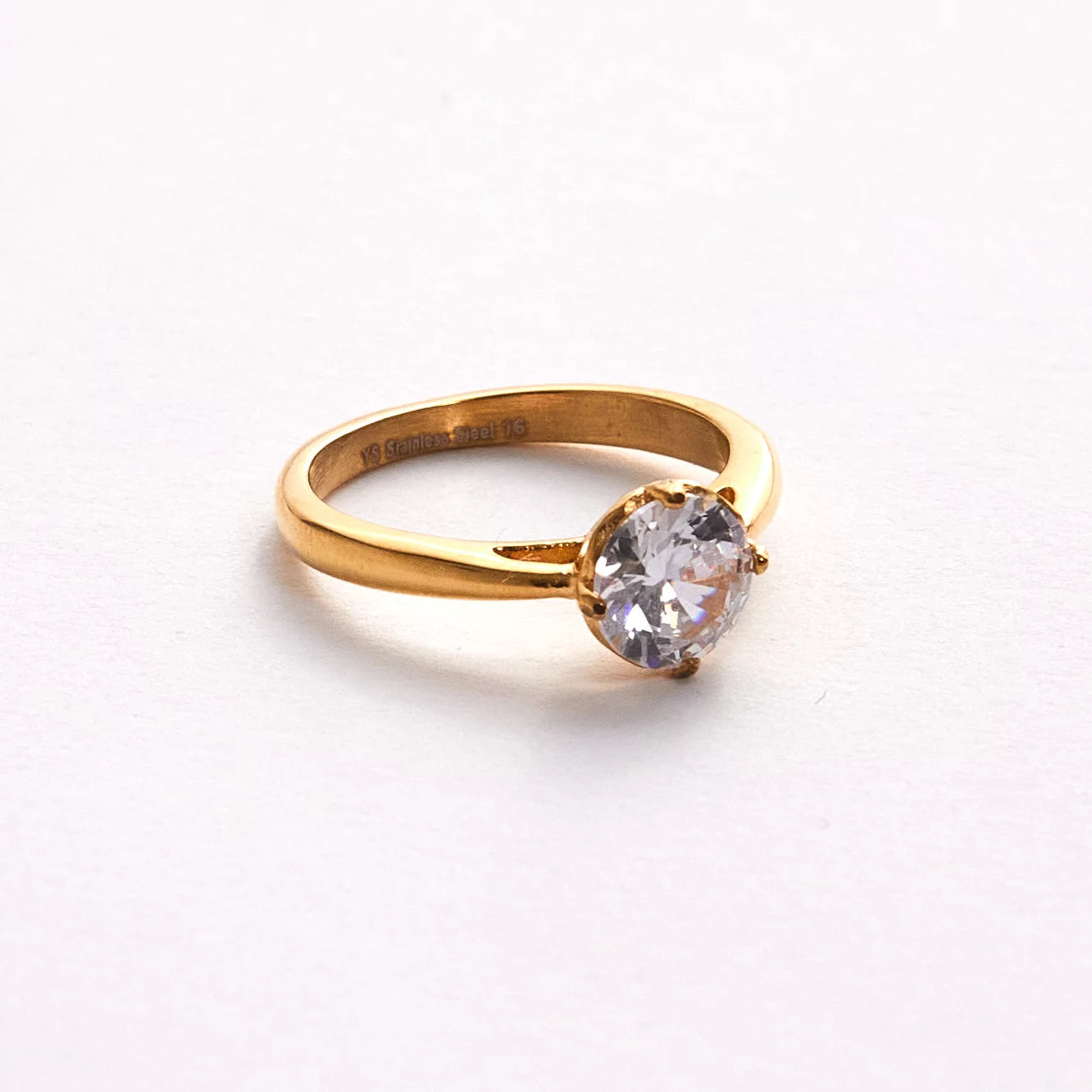 Lynott-Jewerly-product-14th-232705_253a6b1e-e199-4f75-94ac-5d9895ef42cc.webp