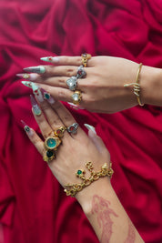 LAUREN X LYNOTT CUISLE MO CROI RUBY CLADDAGH RING