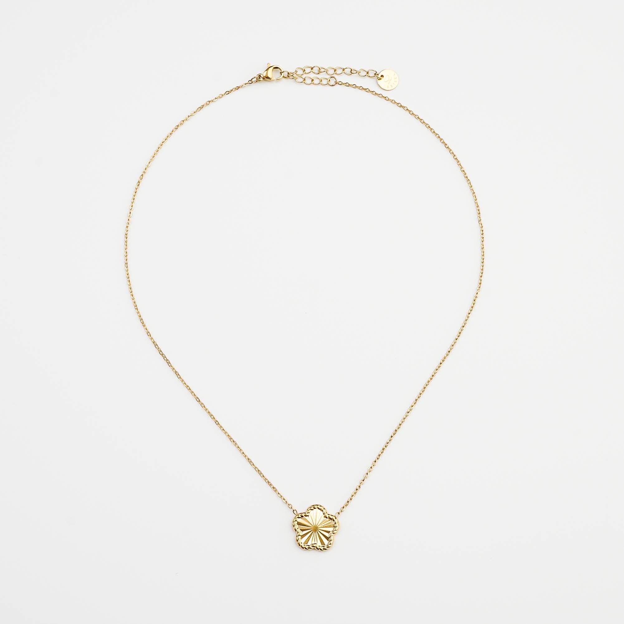 FONDANT CLOVER NECKLACE - Lynott Jewellery
