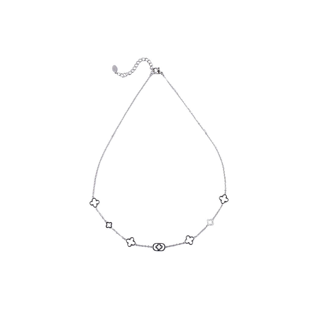 LINKING CLOVER NECKLACE