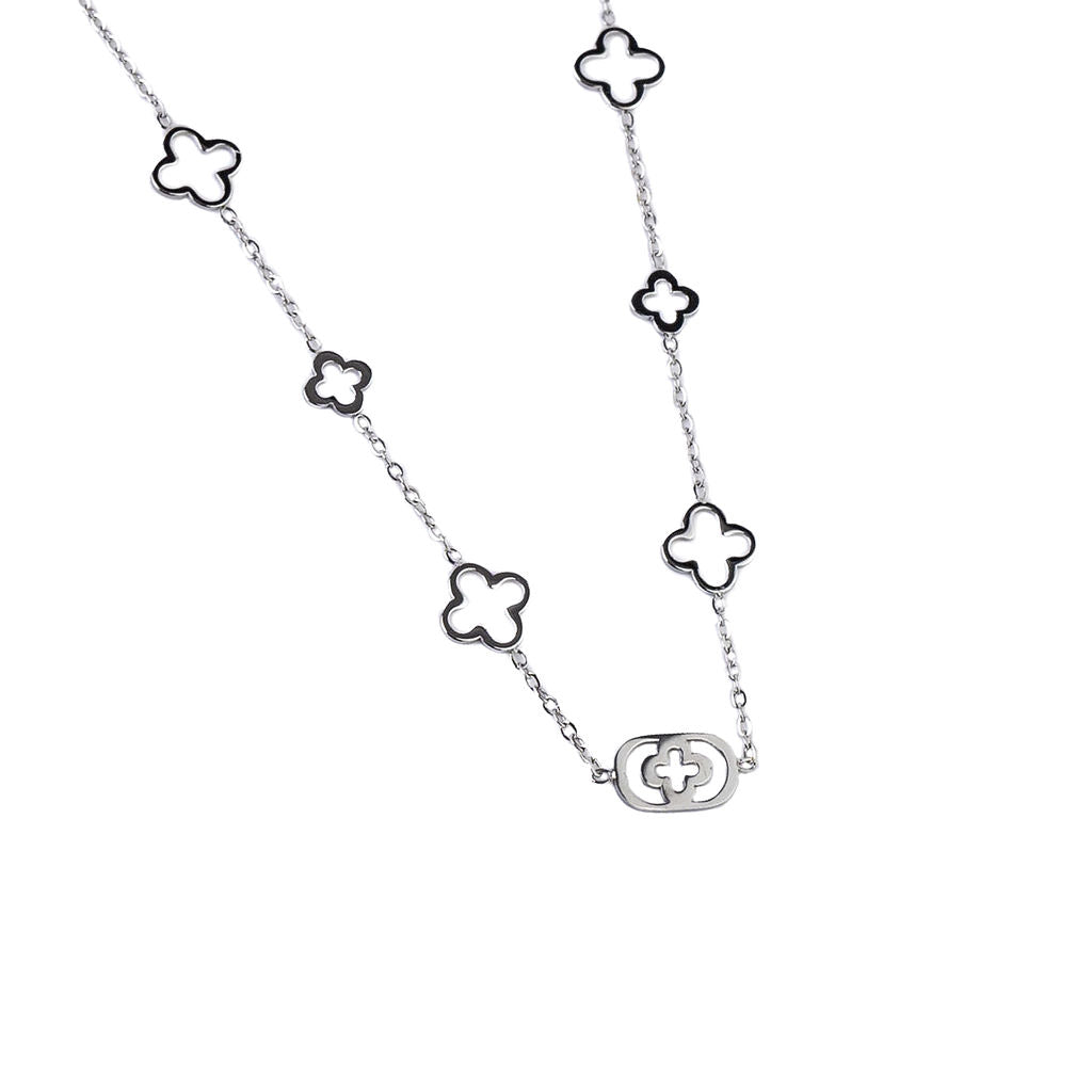 LINKING CLOVER NECKLACE
