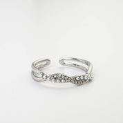 SUBTLE CROSS RING - Lynott Jewellery
