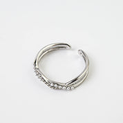SUBTLE CROSS RING - Lynott Jewellery