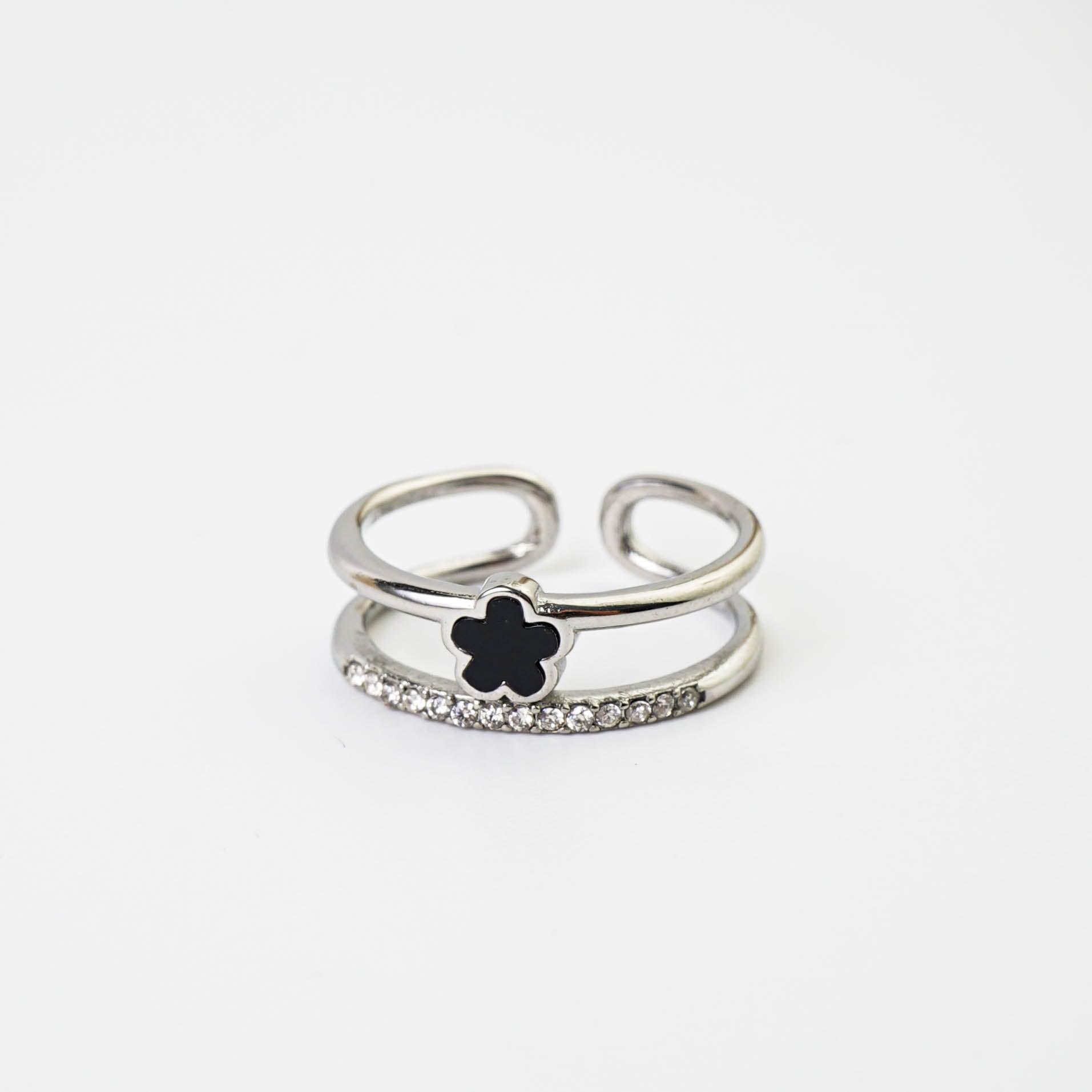 DOUBLE LAYER BLACK CLOVER RING - Lynott Jewellery