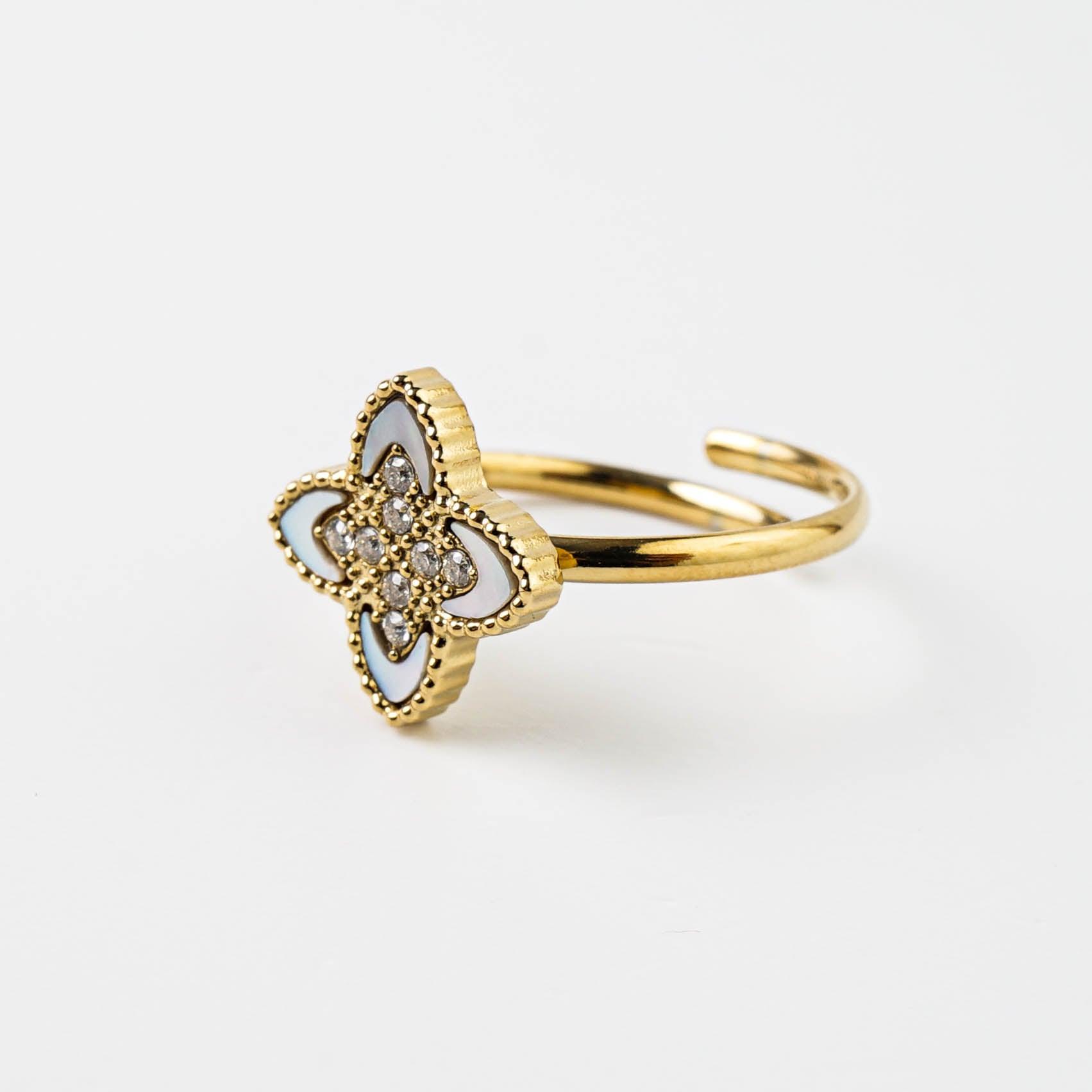PASSIONATE RING WHITE AND GOLD - Lynott Jewellery