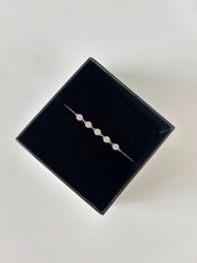 DIAMOND DOT BRACELET - The Vault