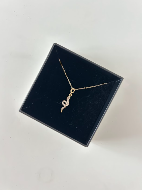 SERPENT NECKLACE - The Vault
