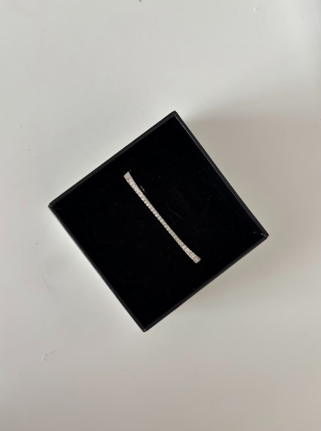 DIAMOND SPOT BANGLE - The Vault