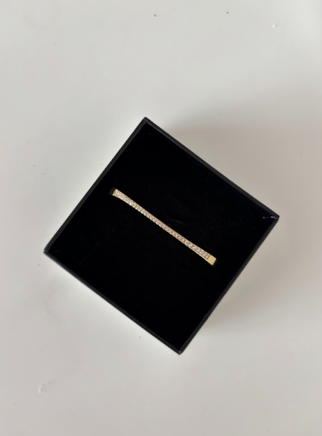 DIAMOND SPOT BANGLE - The Vault
