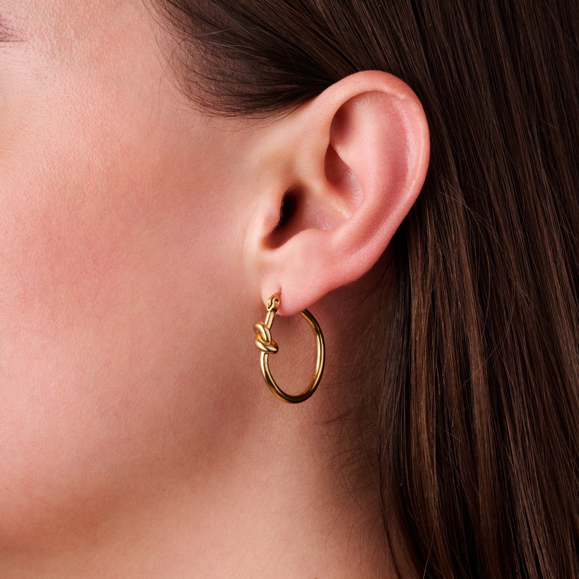 KNOT 3 Piece Boxed Gift Set (Silver) best gold plated tarnish and water resistant piece by Irish Jewellery brand - Lynott Jewellery