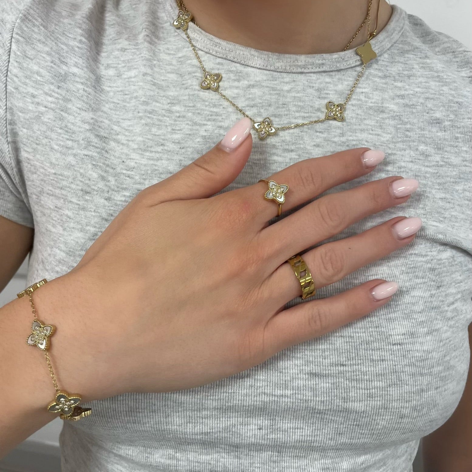 White Clover Necklace & Adjustable Ring Boxed Gift Set (Silver) best gold plated tarnish and water resistant piece by Irish Jewellery brand - Lynott Jewellery