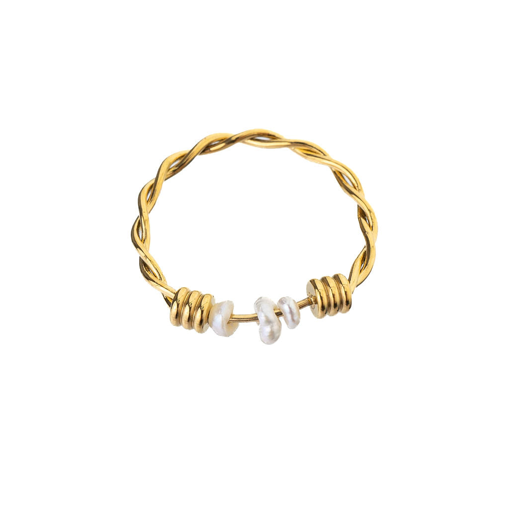 rings_33_a2c3a34e-e51e-4127-b001-ecfe28fb0757.jpg